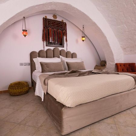 April Luxury Suites (Adults Only) Rhodes City Esterno foto